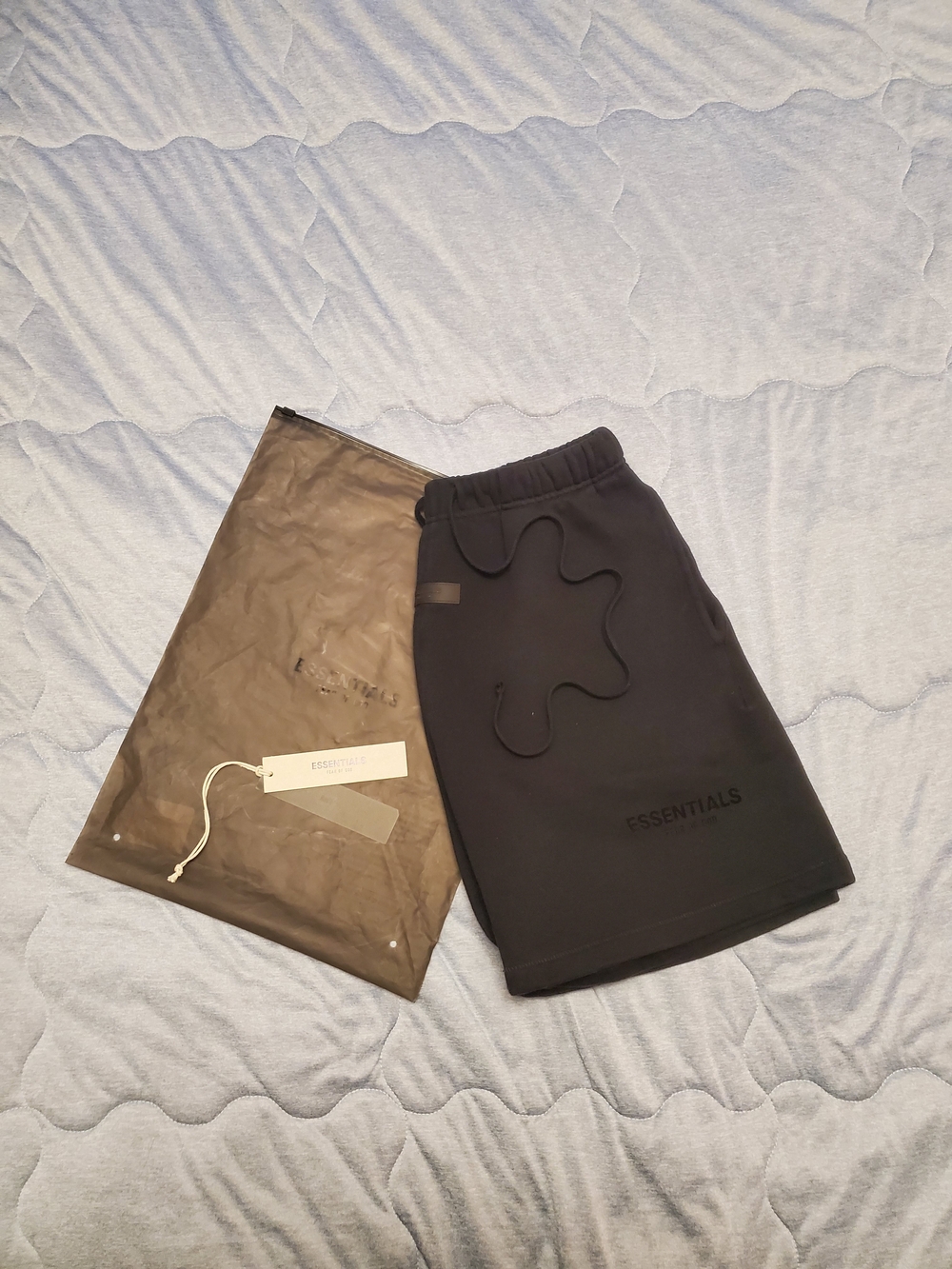 Full Black Ss22 Essentials Shorts